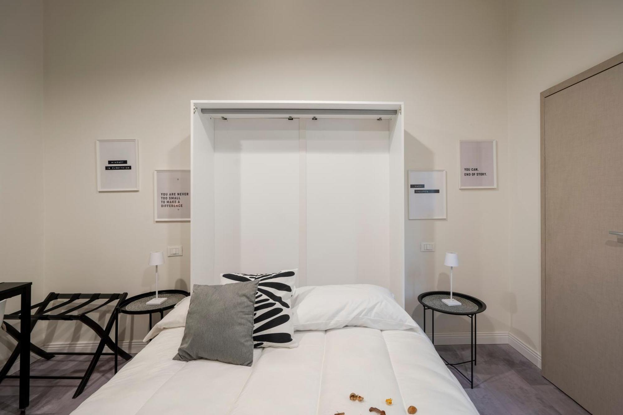 Loreto Prestige - Parking Free & Bulb Gym Couette-café *