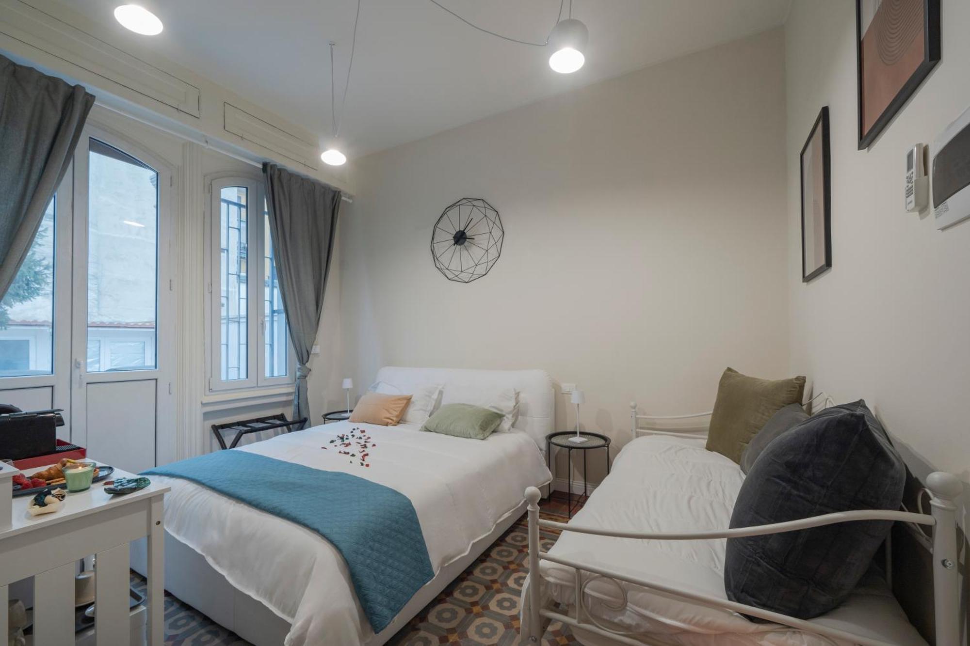 Couette-café Loreto Prestige - Parking Free & Bulb Gym Milan